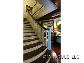 9 Eastwood Road - Photo 4