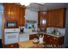 109 Mountain Street - Photo 3