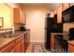93 Foxden Drive #102 - Photo 6