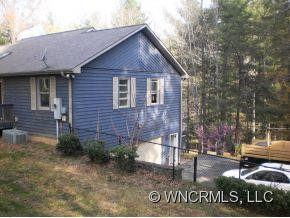 115 Woodburn Drive - Photo 8