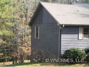 115 Woodburn Drive - Photo 9