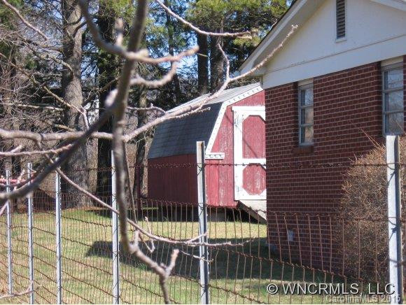 610 Blue Ridge Road - Photo 4