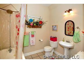 149 Hillside Street - Photo 14