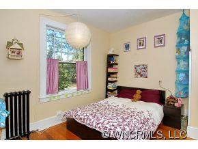 149 Hillside Street - Photo 15