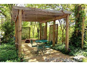 149 Hillside Street - Photo 19