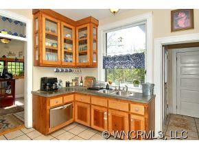 149 Hillside Street - Photo 8