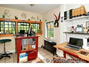 149 Hillside Street - Photo 10