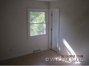  - Photo 9