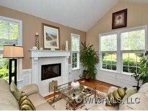 211 GREEN MEADOW LANE - Photo 7