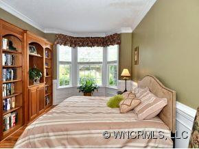 211 GREEN MEADOW LANE - Photo 8