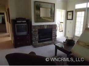 5049 Mountain Glen Condominium - Photo 7