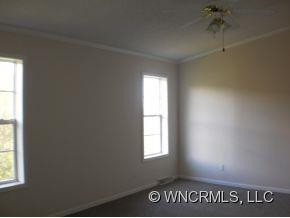 91 Curtis Creek Road - Photo 4