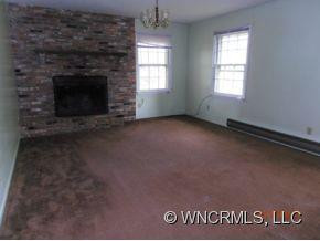 114 Greenfield Lane - Photo 5