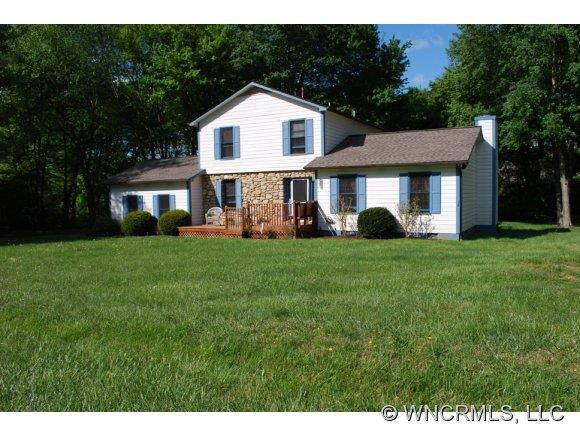 27 Wilkie Way