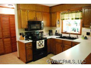 27 Wilkie Way - Photo 11