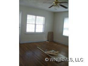 141 No Main - Photo 3