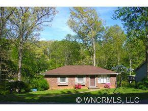 172 Beverly Road - Photo 2