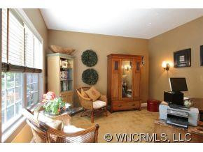 930 Sunlight Ridge Drive - Photo 14