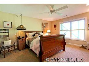 930 Sunlight Ridge Drive - Photo 18