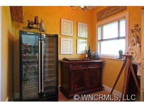 930 Sunlight Ridge Drive - Photo 10