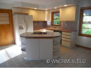 203 RED BOW LANE - Photo 4