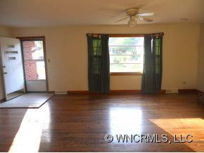 203 RED BOW LANE - Photo 8