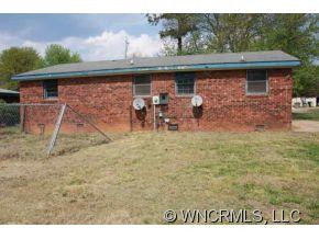 138 Old Castle LAne - Photo 2
