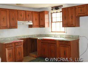 138 Old Castle LAne - Photo 3