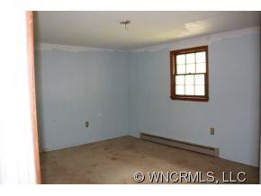 138 Old Castle LAne - Photo 4