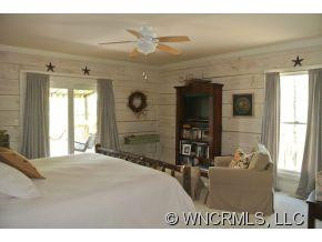 138 Moytoy Lane - Photo 12