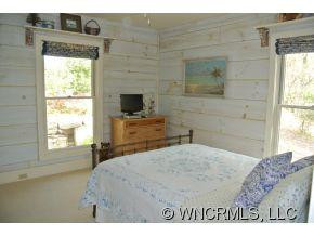 138 Moytoy Lane - Photo 15