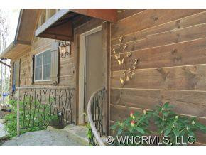 138 Moytoy Lane - Photo 3