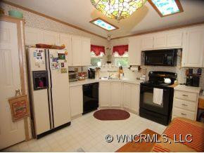 313 N. Whitted Street - Photo 5