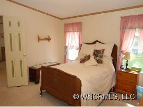 313 N. Whitted Street - Photo 7