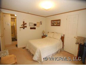 313 N. Whitted Street - Photo 8