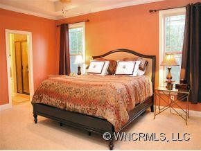 242 TRADITION WAY - Photo 14