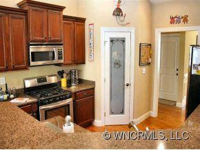242 TRADITION WAY - Photo 7