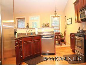 242 TRADITION WAY - Photo 8