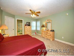 10 SWEET BROOK DRIVE - Photo 17