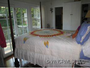 103 Lakeview road (Lakefront) - Photo 4