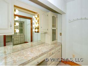 5 WEST RIDGEWAY DRIVE - Photo 13
