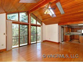 5 WEST RIDGEWAY DRIVE - Photo 7