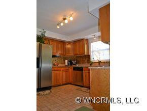 111 Cross Creek Drive - Photo 4