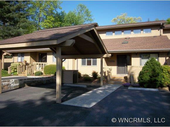 403 Red Oak Drive