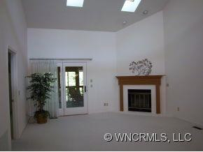 403 Red Oak Drive - Photo 3
