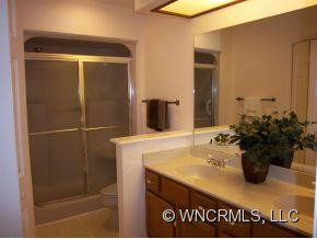 403 Red Oak Drive - Photo 8