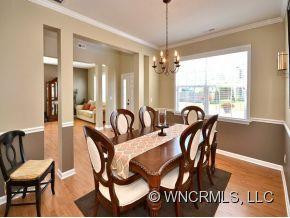30 WOODFERN ROAD - Photo 4