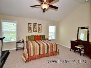30 WOODFERN ROAD - Photo 10