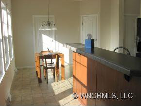 109 FORESTWAY LANE - Photo 10