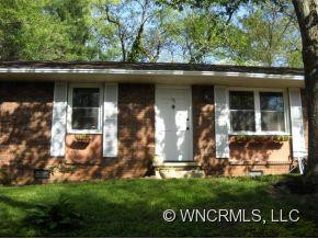 23 Moore Ave - Photo 2
